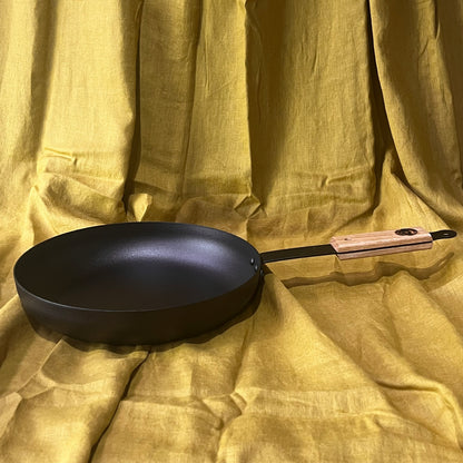 Netherton Foundry 11" (28cm) Spun Iron Chef's Sauté frying pan