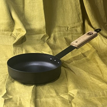 7" (18cm) Spun Iron Chef's pan