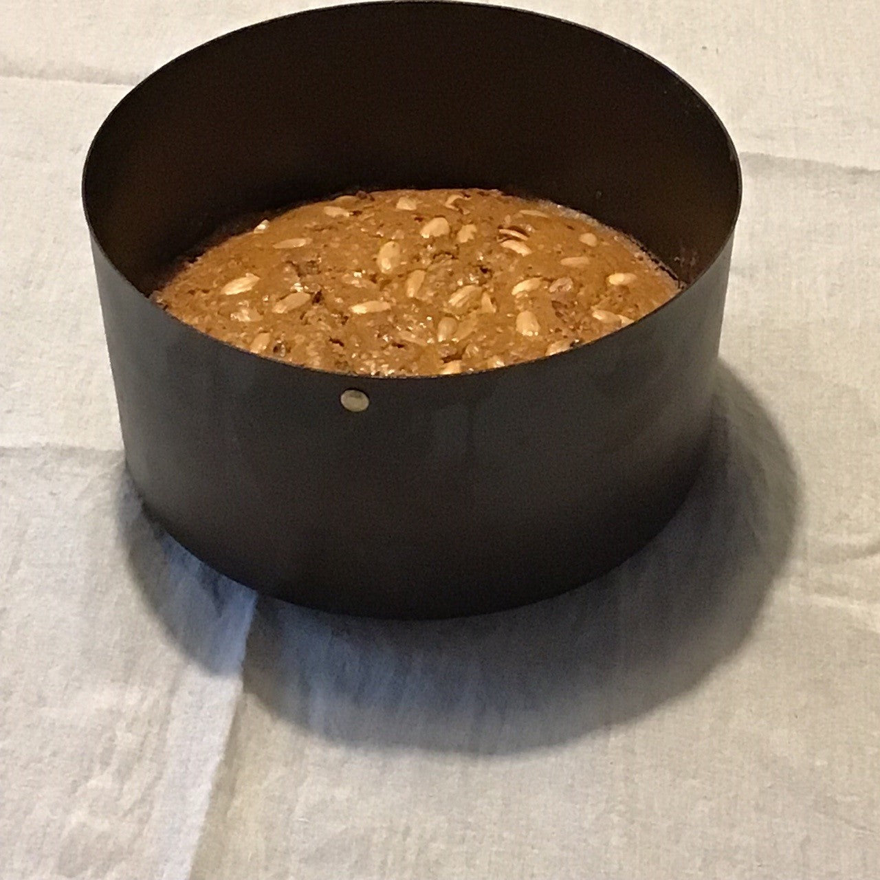 9" (23cm) Deep Loose Bottom Cake Tin