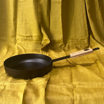 Netherton Foundry 9" (23cm) Spun Iron Chef's Sauté frying pan