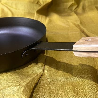 Netherton Foundry 9" (23cm) Spun Iron Chef's Sauté frying pan