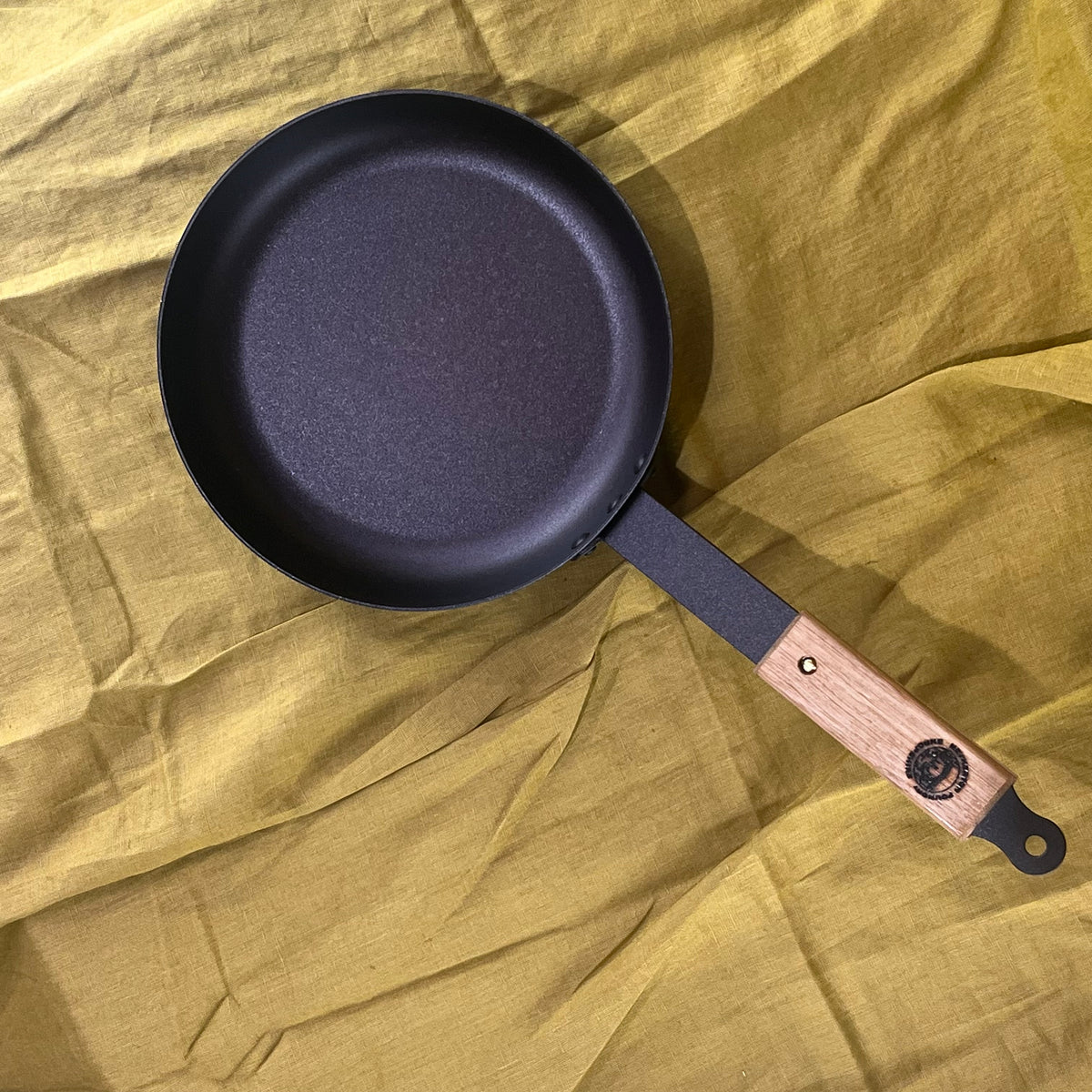 Netherton Foundry 9" (23cm) Spun Iron Chef's Sauté frying pan