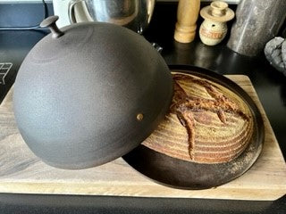Spun Iron Cloche with Baking Tray